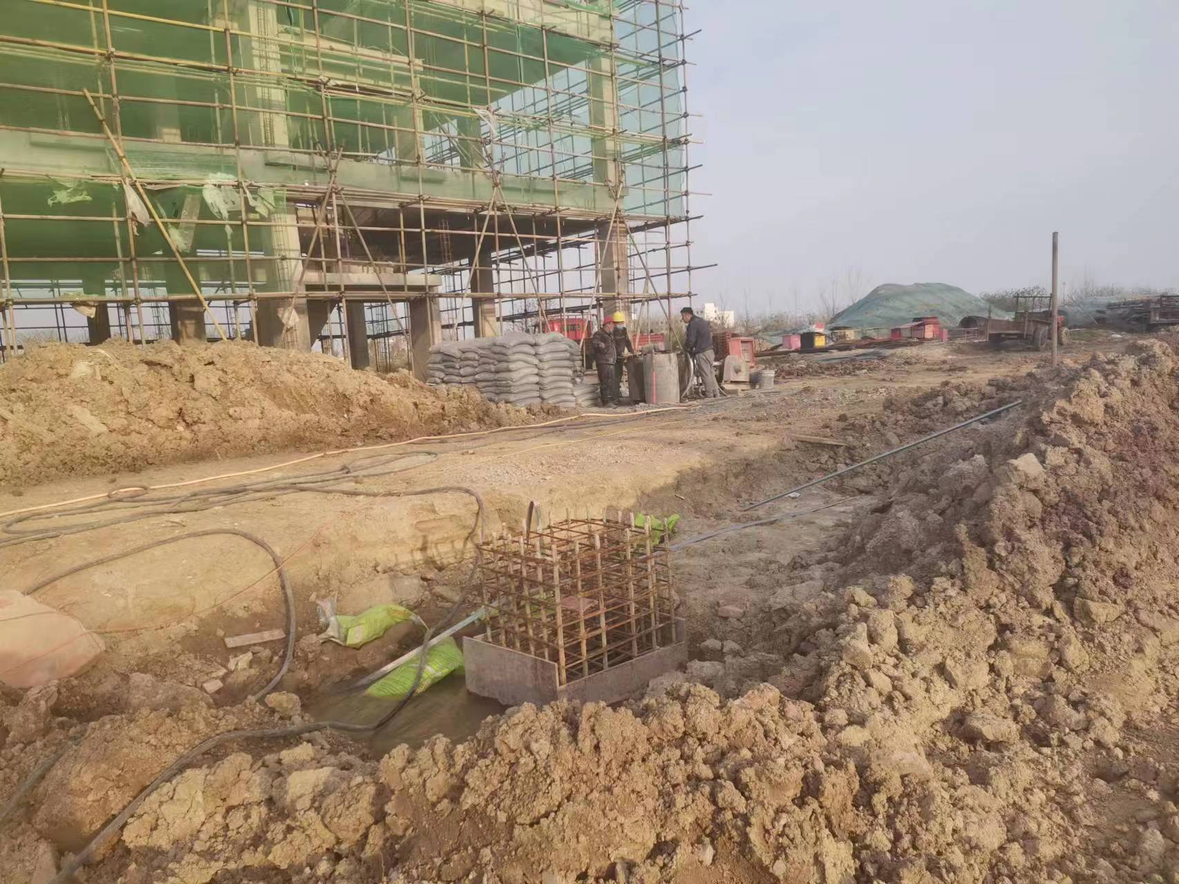 金寨当桥梁出现裂缝的时候应该及时加固修补